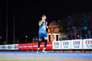 BIB: 415, 100
                            <button type="button" onclick="openModal(17171752)" class="btn btn-primary btn-sm float-right btn-popup" data-toggle="modal" data-target=".modal-high-quality">
                        <i class="fas fa-shopping-cart"></i> Add to Cart
                    </button>
                                            <button type="button" onclick="isThisMe(17171752, true)" class="btn btn-success btn-sm float-right btn-popup btn-isme hidden" data-toggle="tooltip" data-placement="bottom" title="นี่คือรูปของคุณใช่ไหม คลิกที่นี่เพื่อเอาเข้าอัลบั้ม">
                        <i class="fas fa-plus"></i> Add to album
                    </button>
                    <button type="button" onclick="isThisMe(17171752, false)" class="btn btn-warning btn-sm float-right btn-popup btn-isnotme hidden">
                        <i class="fas fa-ban"></i> Remove from album
                    </button>