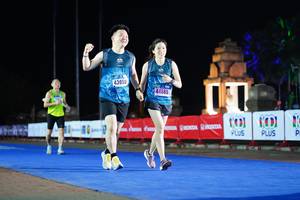 BIB: 43050, 44585
                            <button type="button" onclick="openModal(17172793)" class="btn btn-primary btn-sm float-right btn-popup" data-toggle="modal" data-target=".modal-high-quality">
                        <i class="fas fa-shopping-cart"></i> Add to Cart
                    </button>
                                            <button type="button" onclick="isThisMe(17172793, true)" class="btn btn-success btn-sm float-right btn-popup btn-isme hidden" data-toggle="tooltip" data-placement="bottom" title="นี่คือรูปของคุณใช่ไหม คลิกที่นี่เพื่อเอาเข้าอัลบั้ม">
                        <i class="fas fa-plus"></i> Add to album
                    </button>
                    <button type="button" onclick="isThisMe(17172793, false)" class="btn btn-warning btn-sm float-right btn-popup btn-isnotme hidden">
                        <i class="fas fa-ban"></i> Remove from album
                    </button>