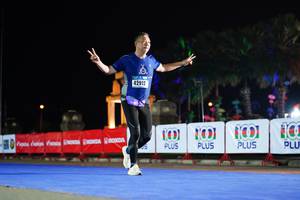 BIB: 42912
                            <button type="button" onclick="openModal(17171381)" class="btn btn-primary btn-sm float-right btn-popup" data-toggle="modal" data-target=".modal-high-quality">
                        <i class="fas fa-shopping-cart"></i> Add to Cart
                    </button>
                                            <button type="button" onclick="isThisMe(17171381, true)" class="btn btn-success btn-sm float-right btn-popup btn-isme hidden" data-toggle="tooltip" data-placement="bottom" title="นี่คือรูปของคุณใช่ไหม คลิกที่นี่เพื่อเอาเข้าอัลบั้ม">
                        <i class="fas fa-plus"></i> Add to album
                    </button>
                    <button type="button" onclick="isThisMe(17171381, false)" class="btn btn-warning btn-sm float-right btn-popup btn-isnotme hidden">
                        <i class="fas fa-ban"></i> Remove from album
                    </button>