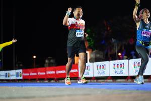 BIB: 4456, 4258
                            <button type="button" onclick="openModal(17168023)" class="btn btn-primary btn-sm float-right btn-popup" data-toggle="modal" data-target=".modal-high-quality">
                        <i class="fas fa-shopping-cart"></i> Add to Cart
                    </button>
                                            <button type="button" onclick="isThisMe(17168023, true)" class="btn btn-success btn-sm float-right btn-popup btn-isme hidden" data-toggle="tooltip" data-placement="bottom" title="นี่คือรูปของคุณใช่ไหม คลิกที่นี่เพื่อเอาเข้าอัลบั้ม">
                        <i class="fas fa-plus"></i> Add to album
                    </button>
                    <button type="button" onclick="isThisMe(17168023, false)" class="btn btn-warning btn-sm float-right btn-popup btn-isnotme hidden">
                        <i class="fas fa-ban"></i> Remove from album
                    </button>