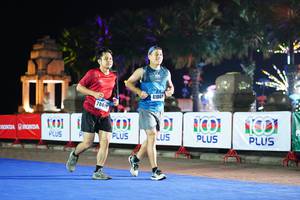 BIB: 41063, 784
                            <button type="button" onclick="openModal(17172539)" class="btn btn-primary btn-sm float-right btn-popup" data-toggle="modal" data-target=".modal-high-quality">
                        <i class="fas fa-shopping-cart"></i> Add to Cart
                    </button>
                                            <button type="button" onclick="isThisMe(17172539, true)" class="btn btn-success btn-sm float-right btn-popup btn-isme hidden" data-toggle="tooltip" data-placement="bottom" title="นี่คือรูปของคุณใช่ไหม คลิกที่นี่เพื่อเอาเข้าอัลบั้ม">
                        <i class="fas fa-plus"></i> Add to album
                    </button>
                    <button type="button" onclick="isThisMe(17172539, false)" class="btn btn-warning btn-sm float-right btn-popup btn-isnotme hidden">
                        <i class="fas fa-ban"></i> Remove from album
                    </button>