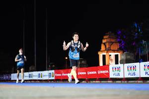 BIB: 42623
                            <button type="button" onclick="openModal(17168385)" class="btn btn-primary btn-sm float-right btn-popup" data-toggle="modal" data-target=".modal-high-quality">
                        <i class="fas fa-shopping-cart"></i> Add to Cart
                    </button>
                                            <button type="button" onclick="isThisMe(17168385, true)" class="btn btn-success btn-sm float-right btn-popup btn-isme hidden" data-toggle="tooltip" data-placement="bottom" title="นี่คือรูปของคุณใช่ไหม คลิกที่นี่เพื่อเอาเข้าอัลบั้ม">
                        <i class="fas fa-plus"></i> Add to album
                    </button>
                    <button type="button" onclick="isThisMe(17168385, false)" class="btn btn-warning btn-sm float-right btn-popup btn-isnotme hidden">
                        <i class="fas fa-ban"></i> Remove from album
                    </button>