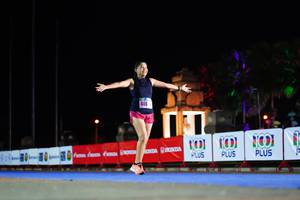 BIB: 440
                            <button type="button" onclick="openModal(17168082)" class="btn btn-primary btn-sm float-right btn-popup" data-toggle="modal" data-target=".modal-high-quality">
                        <i class="fas fa-shopping-cart"></i> Add to Cart
                    </button>
                                            <button type="button" onclick="isThisMe(17168082, true)" class="btn btn-success btn-sm float-right btn-popup btn-isme hidden" data-toggle="tooltip" data-placement="bottom" title="นี่คือรูปของคุณใช่ไหม คลิกที่นี่เพื่อเอาเข้าอัลบั้ม">
                        <i class="fas fa-plus"></i> Add to album
                    </button>
                    <button type="button" onclick="isThisMe(17168082, false)" class="btn btn-warning btn-sm float-right btn-popup btn-isnotme hidden">
                        <i class="fas fa-ban"></i> Remove from album
                    </button>