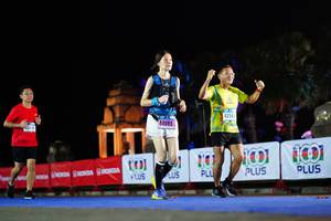 BIB: 43241, 44085
                            <button type="button" onclick="openModal(17167772)" class="btn btn-primary btn-sm float-right btn-popup" data-toggle="modal" data-target=".modal-high-quality">
                        <i class="fas fa-shopping-cart"></i> Add to Cart
                    </button>
                                            <button type="button" onclick="isThisMe(17167772, true)" class="btn btn-success btn-sm float-right btn-popup btn-isme hidden" data-toggle="tooltip" data-placement="bottom" title="นี่คือรูปของคุณใช่ไหม คลิกที่นี่เพื่อเอาเข้าอัลบั้ม">
                        <i class="fas fa-plus"></i> Add to album
                    </button>
                    <button type="button" onclick="isThisMe(17167772, false)" class="btn btn-warning btn-sm float-right btn-popup btn-isnotme hidden">
                        <i class="fas fa-ban"></i> Remove from album
                    </button>