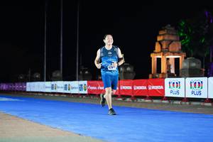 BIB: 426
                            <button type="button" onclick="openModal(17173240)" class="btn btn-primary btn-sm float-right btn-popup" data-toggle="modal" data-target=".modal-high-quality">
                        <i class="fas fa-shopping-cart"></i> Add to Cart
                    </button>
                                            <button type="button" onclick="isThisMe(17173240, true)" class="btn btn-success btn-sm float-right btn-popup btn-isme hidden" data-toggle="tooltip" data-placement="bottom" title="นี่คือรูปของคุณใช่ไหม คลิกที่นี่เพื่อเอาเข้าอัลบั้ม">
                        <i class="fas fa-plus"></i> Add to album
                    </button>
                    <button type="button" onclick="isThisMe(17173240, false)" class="btn btn-warning btn-sm float-right btn-popup btn-isnotme hidden">
                        <i class="fas fa-ban"></i> Remove from album
                    </button>