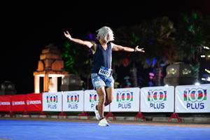 BIB: 40679
                            <button type="button" onclick="openModal(17173765)" class="btn btn-primary btn-sm float-right btn-popup" data-toggle="modal" data-target=".modal-high-quality">
                        <i class="fas fa-shopping-cart"></i> Add to Cart
                    </button>
                                            <button type="button" onclick="isThisMe(17173765, true)" class="btn btn-success btn-sm float-right btn-popup btn-isme hidden" data-toggle="tooltip" data-placement="bottom" title="นี่คือรูปของคุณใช่ไหม คลิกที่นี่เพื่อเอาเข้าอัลบั้ม">
                        <i class="fas fa-plus"></i> Add to album
                    </button>
                    <button type="button" onclick="isThisMe(17173765, false)" class="btn btn-warning btn-sm float-right btn-popup btn-isnotme hidden">
                        <i class="fas fa-ban"></i> Remove from album
                    </button>