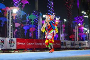 BIB: 100
                            <button type="button" onclick="openModal(17174307)" class="btn btn-primary btn-sm float-right btn-popup" data-toggle="modal" data-target=".modal-high-quality">
                        <i class="fas fa-shopping-cart"></i> Add to Cart
                    </button>
                                            <button type="button" onclick="isThisMe(17174307, true)" class="btn btn-success btn-sm float-right btn-popup btn-isme hidden" data-toggle="tooltip" data-placement="bottom" title="นี่คือรูปของคุณใช่ไหม คลิกที่นี่เพื่อเอาเข้าอัลบั้ม">
                        <i class="fas fa-plus"></i> Add to album
                    </button>
                    <button type="button" onclick="isThisMe(17174307, false)" class="btn btn-warning btn-sm float-right btn-popup btn-isnotme hidden">
                        <i class="fas fa-ban"></i> Remove from album
                    </button>