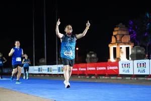 BIB: 42829
                            <button type="button" onclick="openModal(17172839)" class="btn btn-primary btn-sm float-right btn-popup" data-toggle="modal" data-target=".modal-high-quality">
                        <i class="fas fa-shopping-cart"></i> Add to Cart
                    </button>
                                            <button type="button" onclick="isThisMe(17172839, true)" class="btn btn-success btn-sm float-right btn-popup btn-isme hidden" data-toggle="tooltip" data-placement="bottom" title="นี่คือรูปของคุณใช่ไหม คลิกที่นี่เพื่อเอาเข้าอัลบั้ม">
                        <i class="fas fa-plus"></i> Add to album
                    </button>
                    <button type="button" onclick="isThisMe(17172839, false)" class="btn btn-warning btn-sm float-right btn-popup btn-isnotme hidden">
                        <i class="fas fa-ban"></i> Remove from album
                    </button>