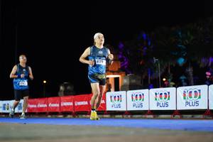 BIB: 4179
                            <button type="button" onclick="openModal(17167074)" class="btn btn-primary btn-sm float-right btn-popup" data-toggle="modal" data-target=".modal-high-quality">
                        <i class="fas fa-shopping-cart"></i> Add to Cart
                    </button>
                                            <button type="button" onclick="isThisMe(17167074, true)" class="btn btn-success btn-sm float-right btn-popup btn-isme hidden" data-toggle="tooltip" data-placement="bottom" title="นี่คือรูปของคุณใช่ไหม คลิกที่นี่เพื่อเอาเข้าอัลบั้ม">
                        <i class="fas fa-plus"></i> Add to album
                    </button>
                    <button type="button" onclick="isThisMe(17167074, false)" class="btn btn-warning btn-sm float-right btn-popup btn-isnotme hidden">
                        <i class="fas fa-ban"></i> Remove from album
                    </button>