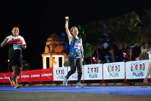 BIB: 4456, 4258
                            <button type="button" onclick="openModal(17167946)" class="btn btn-primary btn-sm float-right btn-popup" data-toggle="modal" data-target=".modal-high-quality">
                        <i class="fas fa-shopping-cart"></i> Add to Cart
                    </button>
                                            <button type="button" onclick="isThisMe(17167946, true)" class="btn btn-success btn-sm float-right btn-popup btn-isme hidden" data-toggle="tooltip" data-placement="bottom" title="นี่คือรูปของคุณใช่ไหม คลิกที่นี่เพื่อเอาเข้าอัลบั้ม">
                        <i class="fas fa-plus"></i> Add to album
                    </button>
                    <button type="button" onclick="isThisMe(17167946, false)" class="btn btn-warning btn-sm float-right btn-popup btn-isnotme hidden">
                        <i class="fas fa-ban"></i> Remove from album
                    </button>