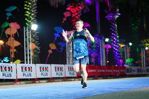 BIB: 100
                            <button type="button" onclick="openModal(17174172)" class="btn btn-primary btn-sm float-right btn-popup" data-toggle="modal" data-target=".modal-high-quality">
                        <i class="fas fa-shopping-cart"></i> Add to Cart
                    </button>
                                            <button type="button" onclick="isThisMe(17174172, true)" class="btn btn-success btn-sm float-right btn-popup btn-isme hidden" data-toggle="tooltip" data-placement="bottom" title="นี่คือรูปของคุณใช่ไหม คลิกที่นี่เพื่อเอาเข้าอัลบั้ม">
                        <i class="fas fa-plus"></i> Add to album
                    </button>
                    <button type="button" onclick="isThisMe(17174172, false)" class="btn btn-warning btn-sm float-right btn-popup btn-isnotme hidden">
                        <i class="fas fa-ban"></i> Remove from album
                    </button>