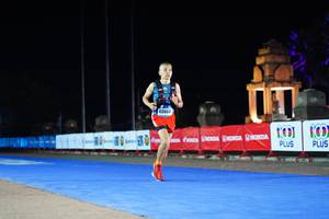 BIB: 40004
                            <button type="button" onclick="openModal(17173339)" class="btn btn-primary btn-sm float-right btn-popup" data-toggle="modal" data-target=".modal-high-quality">
                        <i class="fas fa-shopping-cart"></i> Add to Cart
                    </button>
                                            <button type="button" onclick="isThisMe(17173339, true)" class="btn btn-success btn-sm float-right btn-popup btn-isme hidden" data-toggle="tooltip" data-placement="bottom" title="นี่คือรูปของคุณใช่ไหม คลิกที่นี่เพื่อเอาเข้าอัลบั้ม">
                        <i class="fas fa-plus"></i> Add to album
                    </button>
                    <button type="button" onclick="isThisMe(17173339, false)" class="btn btn-warning btn-sm float-right btn-popup btn-isnotme hidden">
                        <i class="fas fa-ban"></i> Remove from album
                    </button>