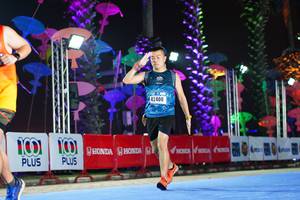 BIB: 42408, 100
                            <button type="button" onclick="openModal(17175545)" class="btn btn-primary btn-sm float-right btn-popup" data-toggle="modal" data-target=".modal-high-quality">
                        <i class="fas fa-shopping-cart"></i> Add to Cart
                    </button>
                                            <button type="button" onclick="isThisMe(17175545, true)" class="btn btn-success btn-sm float-right btn-popup btn-isme hidden" data-toggle="tooltip" data-placement="bottom" title="นี่คือรูปของคุณใช่ไหม คลิกที่นี่เพื่อเอาเข้าอัลบั้ม">
                        <i class="fas fa-plus"></i> Add to album
                    </button>
                    <button type="button" onclick="isThisMe(17175545, false)" class="btn btn-warning btn-sm float-right btn-popup btn-isnotme hidden">
                        <i class="fas fa-ban"></i> Remove from album
                    </button>