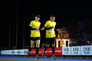 BIB: 415
                            <button type="button" onclick="openModal(17170013)" class="btn btn-primary btn-sm float-right btn-popup" data-toggle="modal" data-target=".modal-high-quality">
                        <i class="fas fa-shopping-cart"></i> Add to Cart
                    </button>
                                            <button type="button" onclick="isThisMe(17170013, true)" class="btn btn-success btn-sm float-right btn-popup btn-isme hidden" data-toggle="tooltip" data-placement="bottom" title="นี่คือรูปของคุณใช่ไหม คลิกที่นี่เพื่อเอาเข้าอัลบั้ม">
                        <i class="fas fa-plus"></i> Add to album
                    </button>
                    <button type="button" onclick="isThisMe(17170013, false)" class="btn btn-warning btn-sm float-right btn-popup btn-isnotme hidden">
                        <i class="fas fa-ban"></i> Remove from album
                    </button>