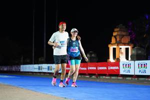 BIB: 4233, 44711
                            <button type="button" onclick="openModal(17169864)" class="btn btn-primary btn-sm float-right btn-popup" data-toggle="modal" data-target=".modal-high-quality">
                        <i class="fas fa-shopping-cart"></i> Add to Cart
                    </button>
                                            <button type="button" onclick="isThisMe(17169864, true)" class="btn btn-success btn-sm float-right btn-popup btn-isme hidden" data-toggle="tooltip" data-placement="bottom" title="นี่คือรูปของคุณใช่ไหม คลิกที่นี่เพื่อเอาเข้าอัลบั้ม">
                        <i class="fas fa-plus"></i> Add to album
                    </button>
                    <button type="button" onclick="isThisMe(17169864, false)" class="btn btn-warning btn-sm float-right btn-popup btn-isnotme hidden">
                        <i class="fas fa-ban"></i> Remove from album
                    </button>