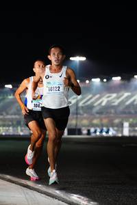 BIB: 10122, 104
                            <button type="button" onclick="openModal(16122190)" class="btn btn-primary btn-sm float-right btn-popup" data-toggle="modal" data-target=".modal-high-quality">
                        <i class="fas fa-shopping-cart"></i> Add to Cart
                    </button>
                                            <button type="button" onclick="isThisMe(16122190, true)" class="btn btn-success btn-sm float-right btn-popup btn-isme hidden" data-toggle="tooltip" data-placement="bottom" title="นี่คือรูปของคุณใช่ไหม คลิกที่นี่เพื่อเอาเข้าอัลบั้ม">
                        <i class="fas fa-plus"></i> Add to album
                    </button>
                    <button type="button" onclick="isThisMe(16122190, false)" class="btn btn-warning btn-sm float-right btn-popup btn-isnotme hidden">
                        <i class="fas fa-ban"></i> Remove from album
                    </button>