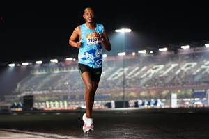 BIB: 2195
                            <button type="button" onclick="openModal(16083896)" class="btn btn-primary btn-sm float-right btn-popup" data-toggle="modal" data-target=".modal-high-quality">
                        <i class="fas fa-shopping-cart"></i> Add to Cart
                    </button>
                                            <button type="button" onclick="isThisMe(16083896, true)" class="btn btn-success btn-sm float-right btn-popup btn-isme hidden" data-toggle="tooltip" data-placement="bottom" title="นี่คือรูปของคุณใช่ไหม คลิกที่นี่เพื่อเอาเข้าอัลบั้ม">
                        <i class="fas fa-plus"></i> Add to album
                    </button>
                    <button type="button" onclick="isThisMe(16083896, false)" class="btn btn-warning btn-sm float-right btn-popup btn-isnotme hidden">
                        <i class="fas fa-ban"></i> Remove from album
                    </button>