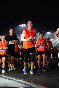 BIB: 64218, 26069, 26351, 
                            <button type="button" onclick="openModal(16111909)" class="btn btn-primary btn-sm float-right btn-popup" data-toggle="modal" data-target=".modal-high-quality">
                        <i class="fas fa-shopping-cart"></i> Add to Cart
                    </button>
                                            <button type="button" onclick="isThisMe(16111909, true)" class="btn btn-success btn-sm float-right btn-popup btn-isme hidden" data-toggle="tooltip" data-placement="bottom" title="นี่คือรูปของคุณใช่ไหม คลิกที่นี่เพื่อเอาเข้าอัลบั้ม">
                        <i class="fas fa-plus"></i> Add to album
                    </button>
                    <button type="button" onclick="isThisMe(16111909, false)" class="btn btn-warning btn-sm float-right btn-popup btn-isnotme hidden">
                        <i class="fas fa-ban"></i> Remove from album
                    </button>