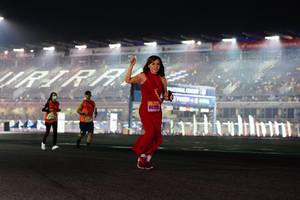 BIB: 66285
                            <button type="button" onclick="openModal(16121600)" class="btn btn-primary btn-sm float-right btn-popup" data-toggle="modal" data-target=".modal-high-quality">
                        <i class="fas fa-shopping-cart"></i> Add to Cart
                    </button>
                                            <button type="button" onclick="isThisMe(16121600, true)" class="btn btn-success btn-sm float-right btn-popup btn-isme hidden" data-toggle="tooltip" data-placement="bottom" title="นี่คือรูปของคุณใช่ไหม คลิกที่นี่เพื่อเอาเข้าอัลบั้ม">
                        <i class="fas fa-plus"></i> Add to album
                    </button>
                    <button type="button" onclick="isThisMe(16121600, false)" class="btn btn-warning btn-sm float-right btn-popup btn-isnotme hidden">
                        <i class="fas fa-ban"></i> Remove from album
                    </button>