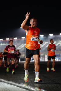 BIB: 20771, 2411
                            <button type="button" onclick="openModal(16092821)" class="btn btn-primary btn-sm float-right btn-popup" data-toggle="modal" data-target=".modal-high-quality">
                        <i class="fas fa-shopping-cart"></i> Add to Cart
                    </button>
                                            <button type="button" onclick="isThisMe(16092821, true)" class="btn btn-success btn-sm float-right btn-popup btn-isme hidden" data-toggle="tooltip" data-placement="bottom" title="นี่คือรูปของคุณใช่ไหม คลิกที่นี่เพื่อเอาเข้าอัลบั้ม">
                        <i class="fas fa-plus"></i> Add to album
                    </button>
                    <button type="button" onclick="isThisMe(16092821, false)" class="btn btn-warning btn-sm float-right btn-popup btn-isnotme hidden">
                        <i class="fas fa-ban"></i> Remove from album
                    </button>