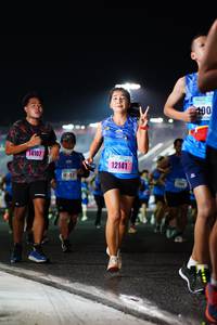 BIB: 400, 14107, 12141
                            <button type="button" onclick="openModal(16144840)" class="btn btn-primary btn-sm float-right btn-popup" data-toggle="modal" data-target=".modal-high-quality">
                        <i class="fas fa-shopping-cart"></i> Add to Cart
                    </button>
                                            <button type="button" onclick="isThisMe(16144840, true)" class="btn btn-success btn-sm float-right btn-popup btn-isme hidden" data-toggle="tooltip" data-placement="bottom" title="นี่คือรูปของคุณใช่ไหม คลิกที่นี่เพื่อเอาเข้าอัลบั้ม">
                        <i class="fas fa-plus"></i> Add to album
                    </button>
                    <button type="button" onclick="isThisMe(16144840, false)" class="btn btn-warning btn-sm float-right btn-popup btn-isnotme hidden">
                        <i class="fas fa-ban"></i> Remove from album
                    </button>