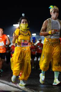 BIB: 401, 435, 26160
                            <button type="button" onclick="openModal(16106124)" class="btn btn-primary btn-sm float-right btn-popup" data-toggle="modal" data-target=".modal-high-quality">
                        <i class="fas fa-shopping-cart"></i> Add to Cart
                    </button>
                                            <button type="button" onclick="isThisMe(16106124, true)" class="btn btn-success btn-sm float-right btn-popup btn-isme hidden" data-toggle="tooltip" data-placement="bottom" title="นี่คือรูปของคุณใช่ไหม คลิกที่นี่เพื่อเอาเข้าอัลบั้ม">
                        <i class="fas fa-plus"></i> Add to album
                    </button>
                    <button type="button" onclick="isThisMe(16106124, false)" class="btn btn-warning btn-sm float-right btn-popup btn-isnotme hidden">
                        <i class="fas fa-ban"></i> Remove from album
                    </button>