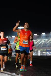 BIB: 23498, 20048
                            <button type="button" onclick="openModal(16092556)" class="btn btn-primary btn-sm float-right btn-popup" data-toggle="modal" data-target=".modal-high-quality">
                        <i class="fas fa-shopping-cart"></i> Add to Cart
                    </button>
                                            <button type="button" onclick="isThisMe(16092556, true)" class="btn btn-success btn-sm float-right btn-popup btn-isme hidden" data-toggle="tooltip" data-placement="bottom" title="นี่คือรูปของคุณใช่ไหม คลิกที่นี่เพื่อเอาเข้าอัลบั้ม">
                        <i class="fas fa-plus"></i> Add to album
                    </button>
                    <button type="button" onclick="isThisMe(16092556, false)" class="btn btn-warning btn-sm float-right btn-popup btn-isnotme hidden">
                        <i class="fas fa-ban"></i> Remove from album
                    </button>