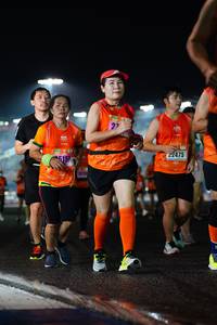 BIB: 2475
                            <button type="button" onclick="openModal(16111643)" class="btn btn-primary btn-sm float-right btn-popup" data-toggle="modal" data-target=".modal-high-quality">
                        <i class="fas fa-shopping-cart"></i> Add to Cart
                    </button>
                                            <button type="button" onclick="isThisMe(16111643, true)" class="btn btn-success btn-sm float-right btn-popup btn-isme hidden" data-toggle="tooltip" data-placement="bottom" title="นี่คือรูปของคุณใช่ไหม คลิกที่นี่เพื่อเอาเข้าอัลบั้ม">
                        <i class="fas fa-plus"></i> Add to album
                    </button>
                    <button type="button" onclick="isThisMe(16111643, false)" class="btn btn-warning btn-sm float-right btn-popup btn-isnotme hidden">
                        <i class="fas fa-ban"></i> Remove from album
                    </button>