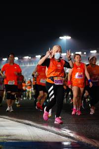 BIB: 1244, 25978, 22167
                            <button type="button" onclick="openModal(16110333)" class="btn btn-primary btn-sm float-right btn-popup" data-toggle="modal" data-target=".modal-high-quality">
                        <i class="fas fa-shopping-cart"></i> Add to Cart
                    </button>
                                            <button type="button" onclick="isThisMe(16110333, true)" class="btn btn-success btn-sm float-right btn-popup btn-isme hidden" data-toggle="tooltip" data-placement="bottom" title="นี่คือรูปของคุณใช่ไหม คลิกที่นี่เพื่อเอาเข้าอัลบั้ม">
                        <i class="fas fa-plus"></i> Add to album
                    </button>
                    <button type="button" onclick="isThisMe(16110333, false)" class="btn btn-warning btn-sm float-right btn-popup btn-isnotme hidden">
                        <i class="fas fa-ban"></i> Remove from album
                    </button>