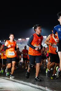 BIB: 214, 24238
                            <button type="button" onclick="openModal(16093396)" class="btn btn-primary btn-sm float-right btn-popup" data-toggle="modal" data-target=".modal-high-quality">
                        <i class="fas fa-shopping-cart"></i> Add to Cart
                    </button>
                                            <button type="button" onclick="isThisMe(16093396, true)" class="btn btn-success btn-sm float-right btn-popup btn-isme hidden" data-toggle="tooltip" data-placement="bottom" title="นี่คือรูปของคุณใช่ไหม คลิกที่นี่เพื่อเอาเข้าอัลบั้ม">
                        <i class="fas fa-plus"></i> Add to album
                    </button>
                    <button type="button" onclick="isThisMe(16093396, false)" class="btn btn-warning btn-sm float-right btn-popup btn-isnotme hidden">
                        <i class="fas fa-ban"></i> Remove from album
                    </button>