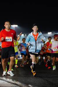 BIB: 23825, 20735
                            <button type="button" onclick="openModal(16100608)" class="btn btn-primary btn-sm float-right btn-popup" data-toggle="modal" data-target=".modal-high-quality">
                        <i class="fas fa-shopping-cart"></i> Add to Cart
                    </button>
                                            <button type="button" onclick="isThisMe(16100608, true)" class="btn btn-success btn-sm float-right btn-popup btn-isme hidden" data-toggle="tooltip" data-placement="bottom" title="นี่คือรูปของคุณใช่ไหม คลิกที่นี่เพื่อเอาเข้าอัลบั้ม">
                        <i class="fas fa-plus"></i> Add to album
                    </button>
                    <button type="button" onclick="isThisMe(16100608, false)" class="btn btn-warning btn-sm float-right btn-popup btn-isnotme hidden">
                        <i class="fas fa-ban"></i> Remove from album
                    </button>