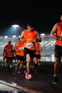 BIB: 22023, 220
                            <button type="button" onclick="openModal(16101916)" class="btn btn-primary btn-sm float-right btn-popup" data-toggle="modal" data-target=".modal-high-quality">
                        <i class="fas fa-shopping-cart"></i> Add to Cart
                    </button>
                                            <button type="button" onclick="isThisMe(16101916, true)" class="btn btn-success btn-sm float-right btn-popup btn-isme hidden" data-toggle="tooltip" data-placement="bottom" title="นี่คือรูปของคุณใช่ไหม คลิกที่นี่เพื่อเอาเข้าอัลบั้ม">
                        <i class="fas fa-plus"></i> Add to album
                    </button>
                    <button type="button" onclick="isThisMe(16101916, false)" class="btn btn-warning btn-sm float-right btn-popup btn-isnotme hidden">
                        <i class="fas fa-ban"></i> Remove from album
                    </button>