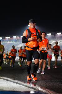 BIB: 828
                            <button type="button" onclick="openModal(16102631)" class="btn btn-primary btn-sm float-right btn-popup" data-toggle="modal" data-target=".modal-high-quality">
                        <i class="fas fa-shopping-cart"></i> Add to Cart
                    </button>
                                            <button type="button" onclick="isThisMe(16102631, true)" class="btn btn-success btn-sm float-right btn-popup btn-isme hidden" data-toggle="tooltip" data-placement="bottom" title="นี่คือรูปของคุณใช่ไหม คลิกที่นี่เพื่อเอาเข้าอัลบั้ม">
                        <i class="fas fa-plus"></i> Add to album
                    </button>
                    <button type="button" onclick="isThisMe(16102631, false)" class="btn btn-warning btn-sm float-right btn-popup btn-isnotme hidden">
                        <i class="fas fa-ban"></i> Remove from album
                    </button>