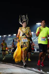 BIB: 71201, 20135
                            <button type="button" onclick="openModal(16118357)" class="btn btn-primary btn-sm float-right btn-popup" data-toggle="modal" data-target=".modal-high-quality">
                        <i class="fas fa-shopping-cart"></i> Add to Cart
                    </button>
                                            <button type="button" onclick="isThisMe(16118357, true)" class="btn btn-success btn-sm float-right btn-popup btn-isme hidden" data-toggle="tooltip" data-placement="bottom" title="นี่คือรูปของคุณใช่ไหม คลิกที่นี่เพื่อเอาเข้าอัลบั้ม">
                        <i class="fas fa-plus"></i> Add to album
                    </button>
                    <button type="button" onclick="isThisMe(16118357, false)" class="btn btn-warning btn-sm float-right btn-popup btn-isnotme hidden">
                        <i class="fas fa-ban"></i> Remove from album
                    </button>