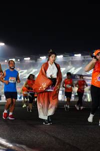 BIB: 89207
                            <button type="button" onclick="openModal(16120249)" class="btn btn-primary btn-sm float-right btn-popup" data-toggle="modal" data-target=".modal-high-quality">
                        <i class="fas fa-shopping-cart"></i> Add to Cart
                    </button>
                                            <button type="button" onclick="isThisMe(16120249, true)" class="btn btn-success btn-sm float-right btn-popup btn-isme hidden" data-toggle="tooltip" data-placement="bottom" title="นี่คือรูปของคุณใช่ไหม คลิกที่นี่เพื่อเอาเข้าอัลบั้ม">
                        <i class="fas fa-plus"></i> Add to album
                    </button>
                    <button type="button" onclick="isThisMe(16120249, false)" class="btn btn-warning btn-sm float-right btn-popup btn-isnotme hidden">
                        <i class="fas fa-ban"></i> Remove from album
                    </button>