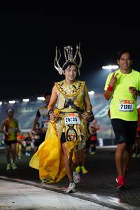 BIB: 71201, 2035
                            <button type="button" onclick="openModal(16118393)" class="btn btn-primary btn-sm float-right btn-popup" data-toggle="modal" data-target=".modal-high-quality">
                        <i class="fas fa-shopping-cart"></i> Add to Cart
                    </button>
                                            <button type="button" onclick="isThisMe(16118393, true)" class="btn btn-success btn-sm float-right btn-popup btn-isme hidden" data-toggle="tooltip" data-placement="bottom" title="นี่คือรูปของคุณใช่ไหม คลิกที่นี่เพื่อเอาเข้าอัลบั้ม">
                        <i class="fas fa-plus"></i> Add to album
                    </button>
                    <button type="button" onclick="isThisMe(16118393, false)" class="btn btn-warning btn-sm float-right btn-popup btn-isnotme hidden">
                        <i class="fas fa-ban"></i> Remove from album
                    </button>