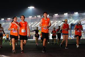 BIB: 27172, 22013, 
                            <button type="button" onclick="openModal(16121000)" class="btn btn-primary btn-sm float-right btn-popup" data-toggle="modal" data-target=".modal-high-quality">
                        <i class="fas fa-shopping-cart"></i> Add to Cart
                    </button>
                                            <button type="button" onclick="isThisMe(16121000, true)" class="btn btn-success btn-sm float-right btn-popup btn-isme hidden" data-toggle="tooltip" data-placement="bottom" title="นี่คือรูปของคุณใช่ไหม คลิกที่นี่เพื่อเอาเข้าอัลบั้ม">
                        <i class="fas fa-plus"></i> Add to album
                    </button>
                    <button type="button" onclick="isThisMe(16121000, false)" class="btn btn-warning btn-sm float-right btn-popup btn-isnotme hidden">
                        <i class="fas fa-ban"></i> Remove from album
                    </button>