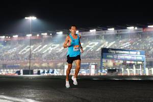 BIB: 2039
                            <button type="button" onclick="openModal(16083842)" class="btn btn-primary btn-sm float-right btn-popup" data-toggle="modal" data-target=".modal-high-quality">
                        <i class="fas fa-shopping-cart"></i> Add to Cart
                    </button>
                                            <button type="button" onclick="isThisMe(16083842, true)" class="btn btn-success btn-sm float-right btn-popup btn-isme hidden" data-toggle="tooltip" data-placement="bottom" title="นี่คือรูปของคุณใช่ไหม คลิกที่นี่เพื่อเอาเข้าอัลบั้ม">
                        <i class="fas fa-plus"></i> Add to album
                    </button>
                    <button type="button" onclick="isThisMe(16083842, false)" class="btn btn-warning btn-sm float-right btn-popup btn-isnotme hidden">
                        <i class="fas fa-ban"></i> Remove from album
                    </button>