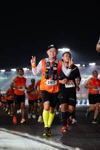 BIB: 21913, 23474
                            <button type="button" onclick="openModal(16098070)" class="btn btn-primary btn-sm float-right btn-popup" data-toggle="modal" data-target=".modal-high-quality">
                        <i class="fas fa-shopping-cart"></i> Add to Cart
                    </button>
                                            <button type="button" onclick="isThisMe(16098070, true)" class="btn btn-success btn-sm float-right btn-popup btn-isme hidden" data-toggle="tooltip" data-placement="bottom" title="นี่คือรูปของคุณใช่ไหม คลิกที่นี่เพื่อเอาเข้าอัลบั้ม">
                        <i class="fas fa-plus"></i> Add to album
                    </button>
                    <button type="button" onclick="isThisMe(16098070, false)" class="btn btn-warning btn-sm float-right btn-popup btn-isnotme hidden">
                        <i class="fas fa-ban"></i> Remove from album
                    </button>