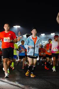 BIB: 238, 20735
                            <button type="button" onclick="openModal(16100599)" class="btn btn-primary btn-sm float-right btn-popup" data-toggle="modal" data-target=".modal-high-quality">
                        <i class="fas fa-shopping-cart"></i> Add to Cart
                    </button>
                                            <button type="button" onclick="isThisMe(16100599, true)" class="btn btn-success btn-sm float-right btn-popup btn-isme hidden" data-toggle="tooltip" data-placement="bottom" title="นี่คือรูปของคุณใช่ไหม คลิกที่นี่เพื่อเอาเข้าอัลบั้ม">
                        <i class="fas fa-plus"></i> Add to album
                    </button>
                    <button type="button" onclick="isThisMe(16100599, false)" class="btn btn-warning btn-sm float-right btn-popup btn-isnotme hidden">
                        <i class="fas fa-ban"></i> Remove from album
                    </button>