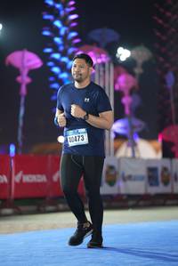 BIB: 40473
                            <button type="button" onclick="openModal(16397937)" class="btn btn-primary btn-sm float-right btn-popup" data-toggle="modal" data-target=".modal-high-quality">
                        <i class="fas fa-shopping-cart"></i> Add to Cart
                    </button>
                                            <button type="button" onclick="isThisMe(16397937, true)" class="btn btn-success btn-sm float-right btn-popup btn-isme hidden" data-toggle="tooltip" data-placement="bottom" title="นี่คือรูปของคุณใช่ไหม คลิกที่นี่เพื่อเอาเข้าอัลบั้ม">
                        <i class="fas fa-plus"></i> Add to album
                    </button>
                    <button type="button" onclick="isThisMe(16397937, false)" class="btn btn-warning btn-sm float-right btn-popup btn-isnotme hidden">
                        <i class="fas fa-ban"></i> Remove from album
                    </button>