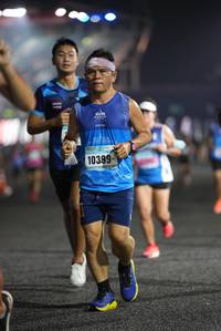 BIB: 10399
                            <button type="button" onclick="openModal(16183706)" class="btn btn-primary btn-sm float-right btn-popup" data-toggle="modal" data-target=".modal-high-quality">
                        <i class="fas fa-shopping-cart"></i> Add to Cart
                    </button>
                                            <button type="button" onclick="isThisMe(16183706, true)" class="btn btn-success btn-sm float-right btn-popup btn-isme hidden" data-toggle="tooltip" data-placement="bottom" title="นี่คือรูปของคุณใช่ไหม คลิกที่นี่เพื่อเอาเข้าอัลบั้ม">
                        <i class="fas fa-plus"></i> Add to album
                    </button>
                    <button type="button" onclick="isThisMe(16183706, false)" class="btn btn-warning btn-sm float-right btn-popup btn-isnotme hidden">
                        <i class="fas fa-ban"></i> Remove from album
                    </button>