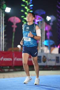 BIB: 42207
                            <button type="button" onclick="openModal(16363127)" class="btn btn-primary btn-sm float-right btn-popup" data-toggle="modal" data-target=".modal-high-quality">
                        <i class="fas fa-shopping-cart"></i> Add to Cart
                    </button>
                                            <button type="button" onclick="isThisMe(16363127, true)" class="btn btn-success btn-sm float-right btn-popup btn-isme hidden" data-toggle="tooltip" data-placement="bottom" title="นี่คือรูปของคุณใช่ไหม คลิกที่นี่เพื่อเอาเข้าอัลบั้ม">
                        <i class="fas fa-plus"></i> Add to album
                    </button>
                    <button type="button" onclick="isThisMe(16363127, false)" class="btn btn-warning btn-sm float-right btn-popup btn-isnotme hidden">
                        <i class="fas fa-ban"></i> Remove from album
                    </button>