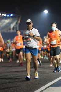 BIB: 21202, 23234
                            <button type="button" onclick="openModal(16125661)" class="btn btn-primary btn-sm float-right btn-popup" data-toggle="modal" data-target=".modal-high-quality">
                        <i class="fas fa-shopping-cart"></i> Add to Cart
                    </button>
                                            <button type="button" onclick="isThisMe(16125661, true)" class="btn btn-success btn-sm float-right btn-popup btn-isme hidden" data-toggle="tooltip" data-placement="bottom" title="นี่คือรูปของคุณใช่ไหม คลิกที่นี่เพื่อเอาเข้าอัลบั้ม">
                        <i class="fas fa-plus"></i> Add to album
                    </button>
                    <button type="button" onclick="isThisMe(16125661, false)" class="btn btn-warning btn-sm float-right btn-popup btn-isnotme hidden">
                        <i class="fas fa-ban"></i> Remove from album
                    </button>