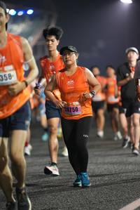 BIB: 26750
                            <button type="button" onclick="openModal(16113134)" class="btn btn-primary btn-sm float-right btn-popup" data-toggle="modal" data-target=".modal-high-quality">
                        <i class="fas fa-shopping-cart"></i> Add to Cart
                    </button>
                                            <button type="button" onclick="isThisMe(16113134, true)" class="btn btn-success btn-sm float-right btn-popup btn-isme hidden" data-toggle="tooltip" data-placement="bottom" title="นี่คือรูปของคุณใช่ไหม คลิกที่นี่เพื่อเอาเข้าอัลบั้ม">
                        <i class="fas fa-plus"></i> Add to album
                    </button>
                    <button type="button" onclick="isThisMe(16113134, false)" class="btn btn-warning btn-sm float-right btn-popup btn-isnotme hidden">
                        <i class="fas fa-ban"></i> Remove from album
                    </button>