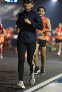 BIB: 8360
                            <button type="button" onclick="openModal(16119038)" class="btn btn-primary btn-sm float-right btn-popup" data-toggle="modal" data-target=".modal-high-quality">
                        <i class="fas fa-shopping-cart"></i> Add to Cart
                    </button>
                                            <button type="button" onclick="isThisMe(16119038, true)" class="btn btn-success btn-sm float-right btn-popup btn-isme hidden" data-toggle="tooltip" data-placement="bottom" title="นี่คือรูปของคุณใช่ไหม คลิกที่นี่เพื่อเอาเข้าอัลบั้ม">
                        <i class="fas fa-plus"></i> Add to album
                    </button>
                    <button type="button" onclick="isThisMe(16119038, false)" class="btn btn-warning btn-sm float-right btn-popup btn-isnotme hidden">
                        <i class="fas fa-ban"></i> Remove from album
                    </button>