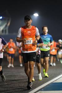 BIB: 352
                            <button type="button" onclick="openModal(16124945)" class="btn btn-primary btn-sm float-right btn-popup" data-toggle="modal" data-target=".modal-high-quality">
                        <i class="fas fa-shopping-cart"></i> Add to Cart
                    </button>
                                            <button type="button" onclick="isThisMe(16124945, true)" class="btn btn-success btn-sm float-right btn-popup btn-isme hidden" data-toggle="tooltip" data-placement="bottom" title="นี่คือรูปของคุณใช่ไหม คลิกที่นี่เพื่อเอาเข้าอัลบั้ม">
                        <i class="fas fa-plus"></i> Add to album
                    </button>
                    <button type="button" onclick="isThisMe(16124945, false)" class="btn btn-warning btn-sm float-right btn-popup btn-isnotme hidden">
                        <i class="fas fa-ban"></i> Remove from album
                    </button>