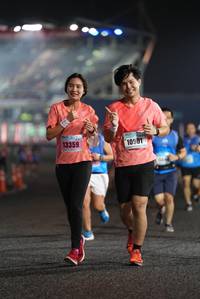 BIB: 13359, 10901
                            <button type="button" onclick="openModal(16185331)" class="btn btn-primary btn-sm float-right btn-popup" data-toggle="modal" data-target=".modal-high-quality">
                        <i class="fas fa-shopping-cart"></i> Add to Cart
                    </button>
                                            <button type="button" onclick="isThisMe(16185331, true)" class="btn btn-success btn-sm float-right btn-popup btn-isme hidden" data-toggle="tooltip" data-placement="bottom" title="นี่คือรูปของคุณใช่ไหม คลิกที่นี่เพื่อเอาเข้าอัลบั้ม">
                        <i class="fas fa-plus"></i> Add to album
                    </button>
                    <button type="button" onclick="isThisMe(16185331, false)" class="btn btn-warning btn-sm float-right btn-popup btn-isnotme hidden">
                        <i class="fas fa-ban"></i> Remove from album
                    </button>