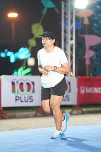 BIB: 
                            <button type="button" onclick="openModal(16404627)" class="btn btn-primary btn-sm float-right btn-popup" data-toggle="modal" data-target=".modal-high-quality">
                        <i class="fas fa-shopping-cart"></i> Add to Cart
                    </button>
                                            <button type="button" onclick="isThisMe(16404627, true)" class="btn btn-success btn-sm float-right btn-popup btn-isme hidden" data-toggle="tooltip" data-placement="bottom" title="นี่คือรูปของคุณใช่ไหม คลิกที่นี่เพื่อเอาเข้าอัลบั้ม">
                        <i class="fas fa-plus"></i> Add to album
                    </button>
                    <button type="button" onclick="isThisMe(16404627, false)" class="btn btn-warning btn-sm float-right btn-popup btn-isnotme hidden">
                        <i class="fas fa-ban"></i> Remove from album
                    </button>