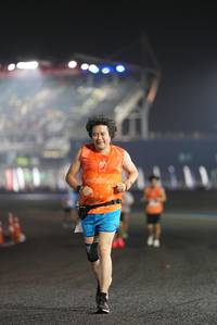 BIB: 
                            <button type="button" onclick="openModal(16171229)" class="btn btn-primary btn-sm float-right btn-popup" data-toggle="modal" data-target=".modal-high-quality">
                        <i class="fas fa-shopping-cart"></i> Add to Cart
                    </button>
                                            <button type="button" onclick="isThisMe(16171229, true)" class="btn btn-success btn-sm float-right btn-popup btn-isme hidden" data-toggle="tooltip" data-placement="bottom" title="นี่คือรูปของคุณใช่ไหม คลิกที่นี่เพื่อเอาเข้าอัลบั้ม">
                        <i class="fas fa-plus"></i> Add to album
                    </button>
                    <button type="button" onclick="isThisMe(16171229, false)" class="btn btn-warning btn-sm float-right btn-popup btn-isnotme hidden">
                        <i class="fas fa-ban"></i> Remove from album
                    </button>